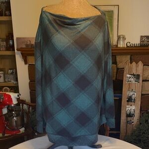 Maurice’s Green and Black Plaid sweater